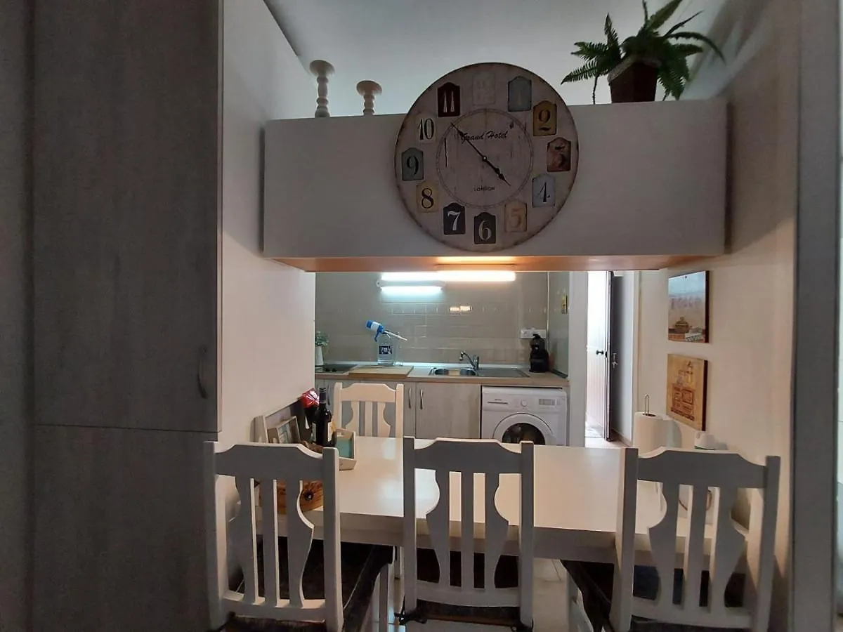 Primavera Pool Apartment Arona